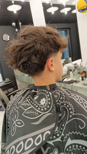 FRYZJER "Piotr Barber Shop"